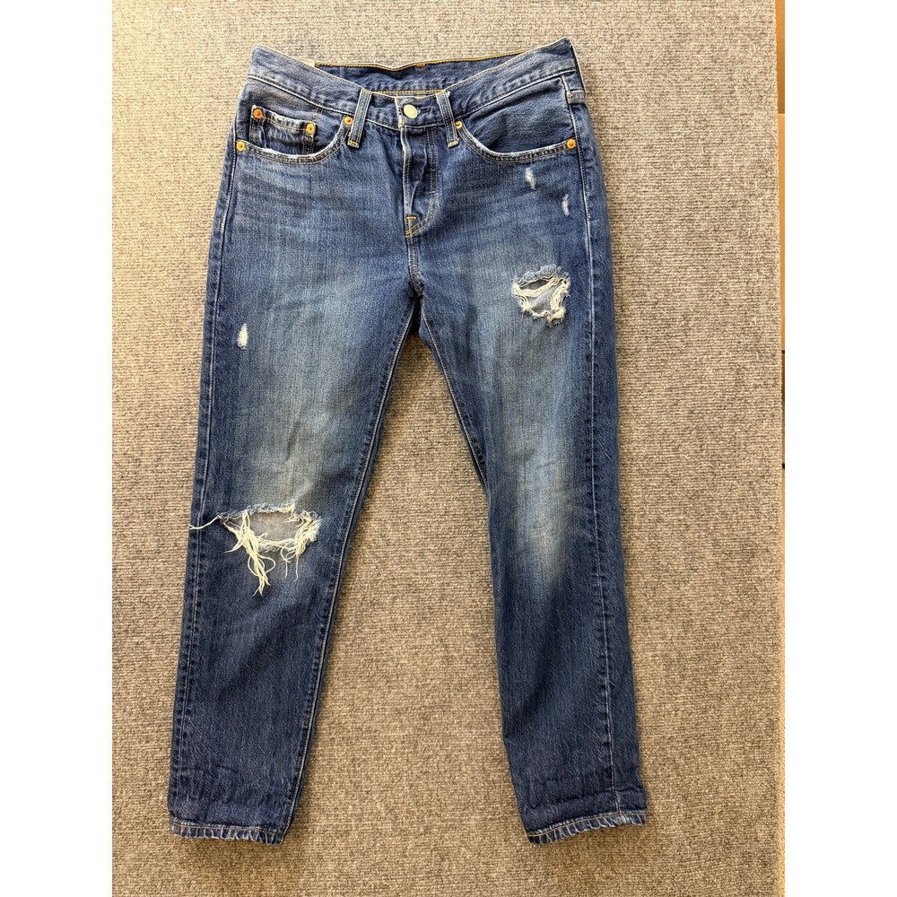 Vintage Levi's 501 T Womens Tapered Jeans 26x28 Medium Wash Distressed Button Fl - Picture 4 of 16